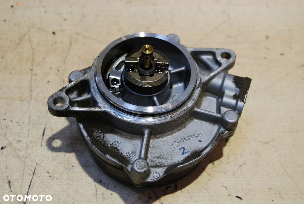 POMPA VACUM 057145100L AUDI A6 C6 3.0 TDI A4 A8 - 4