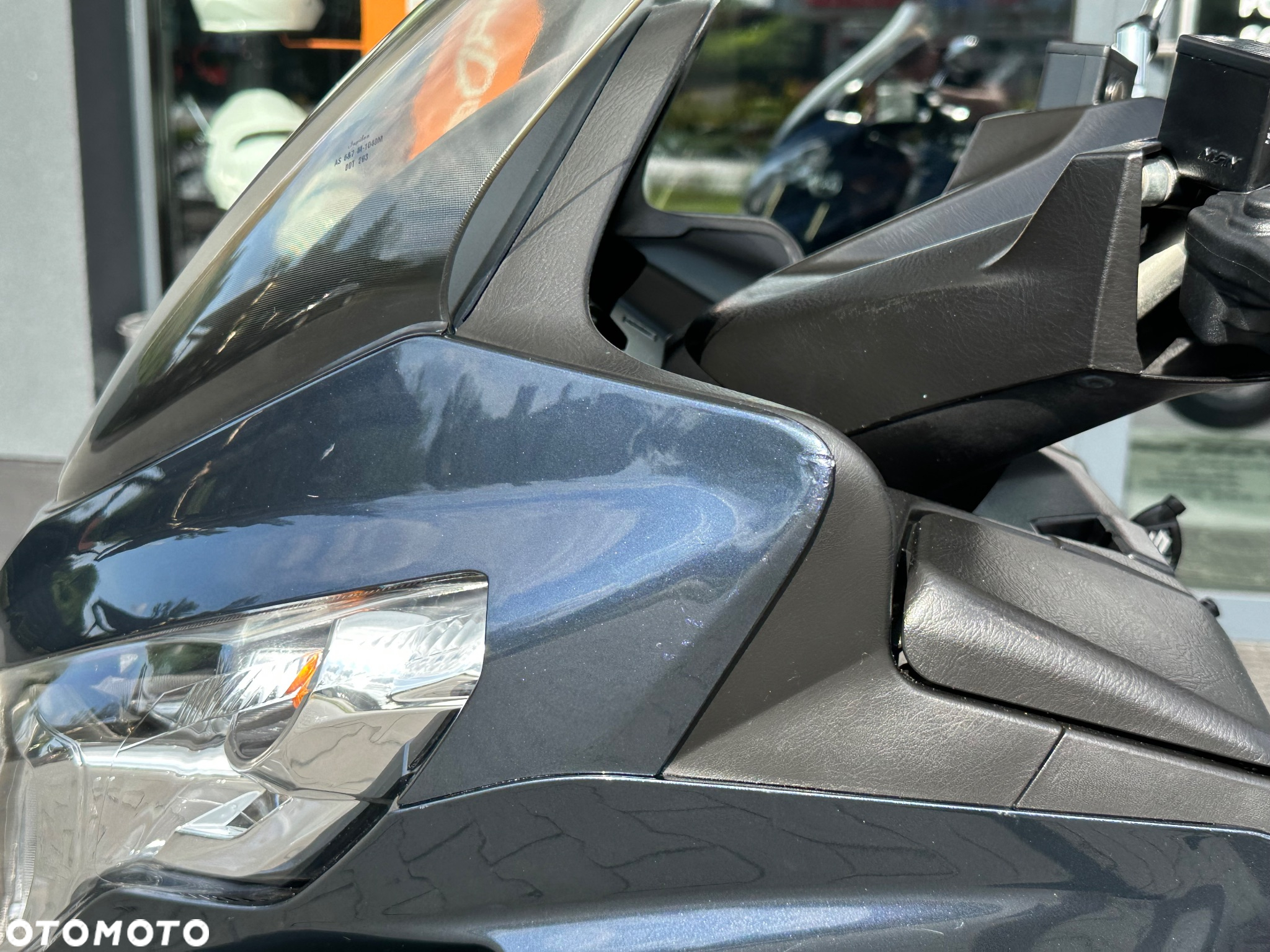 Suzuki Burgman - 36