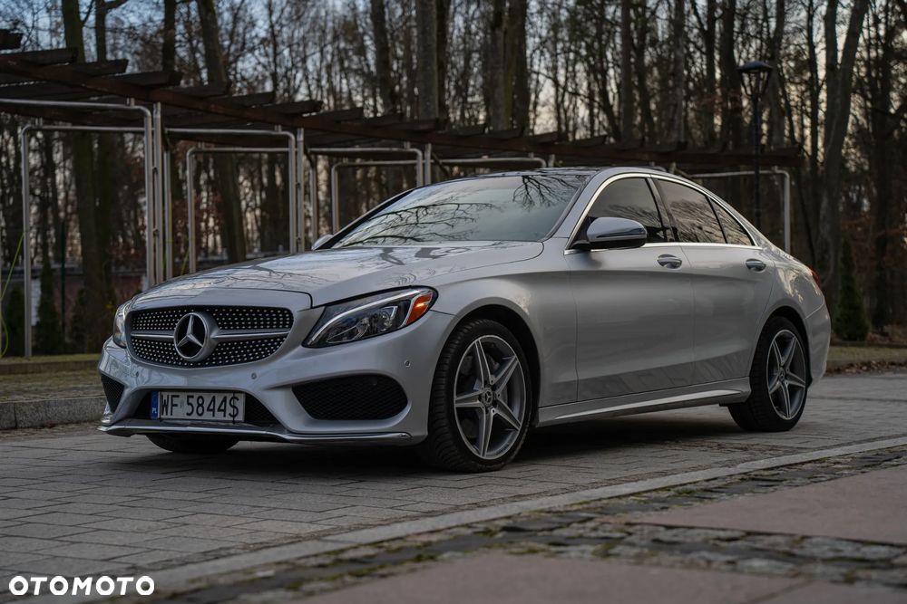 Mercedes-Benz Klasa C 300 7G-TRONIC - 3