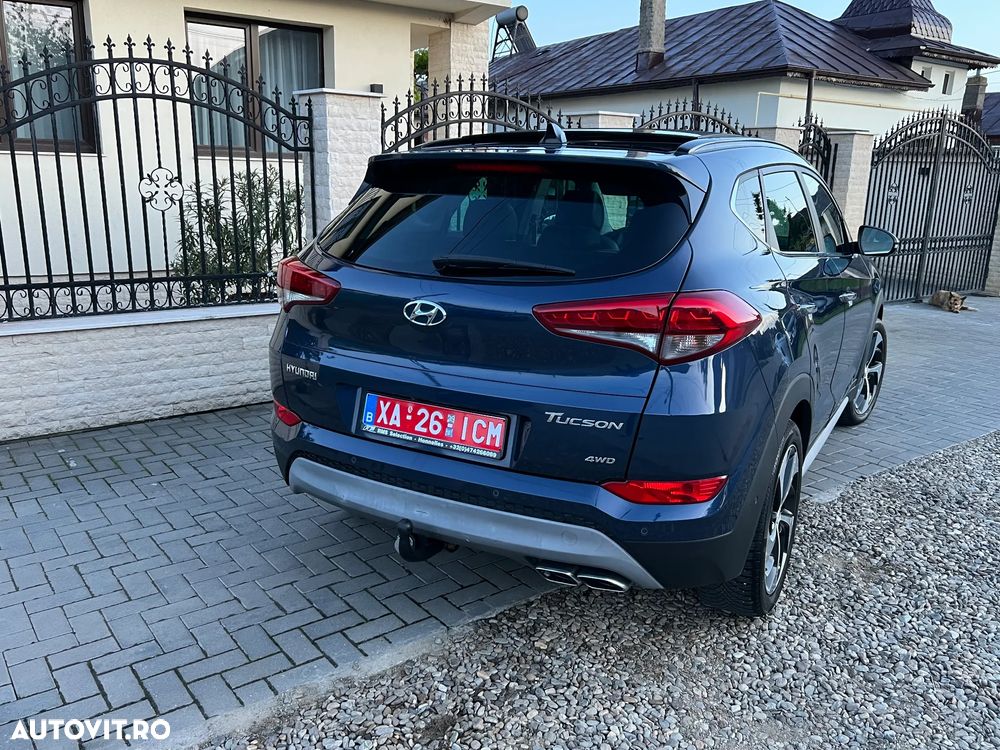 Hyundai Tucson 2.0 CRDI 4WD Automatik Passion Plus - 4