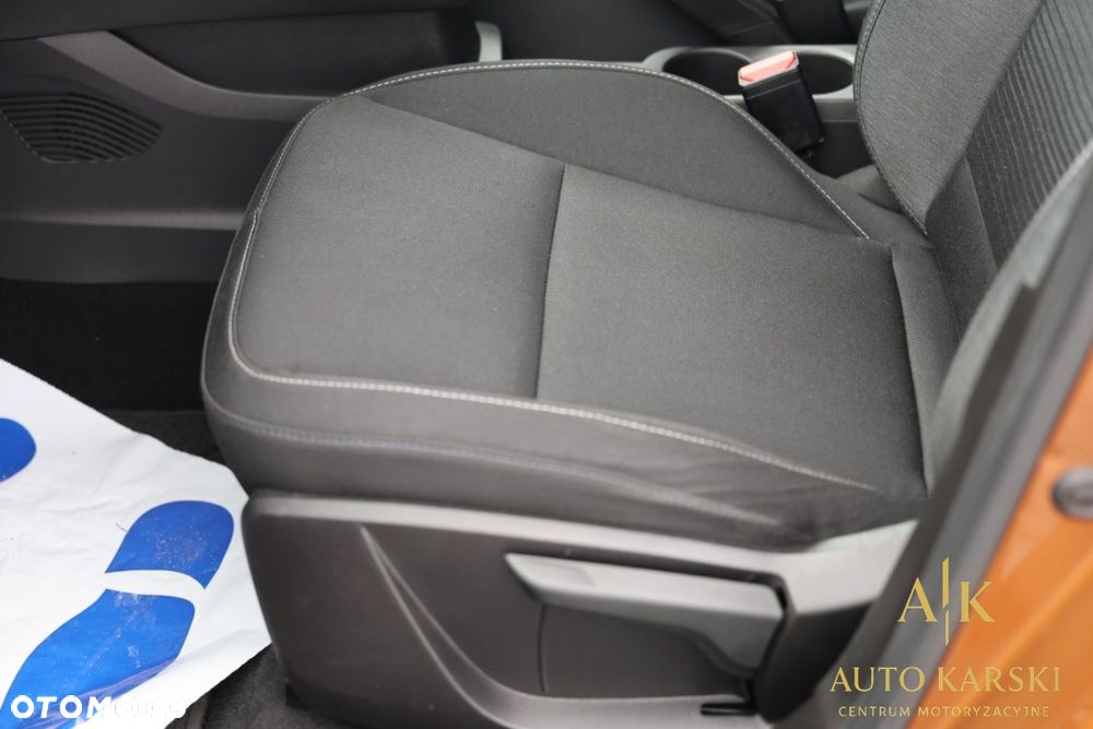 Renault Captur - 24