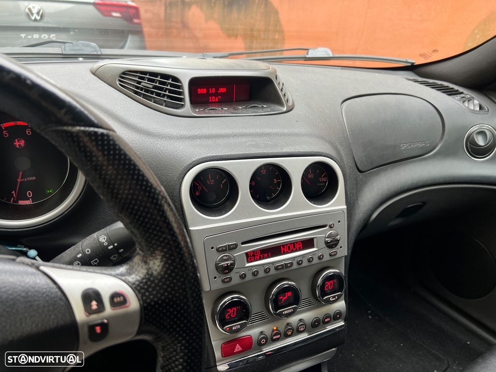 Alfa Romeo 156 Sportwagon 1.9 JTD 16V Progression - 12