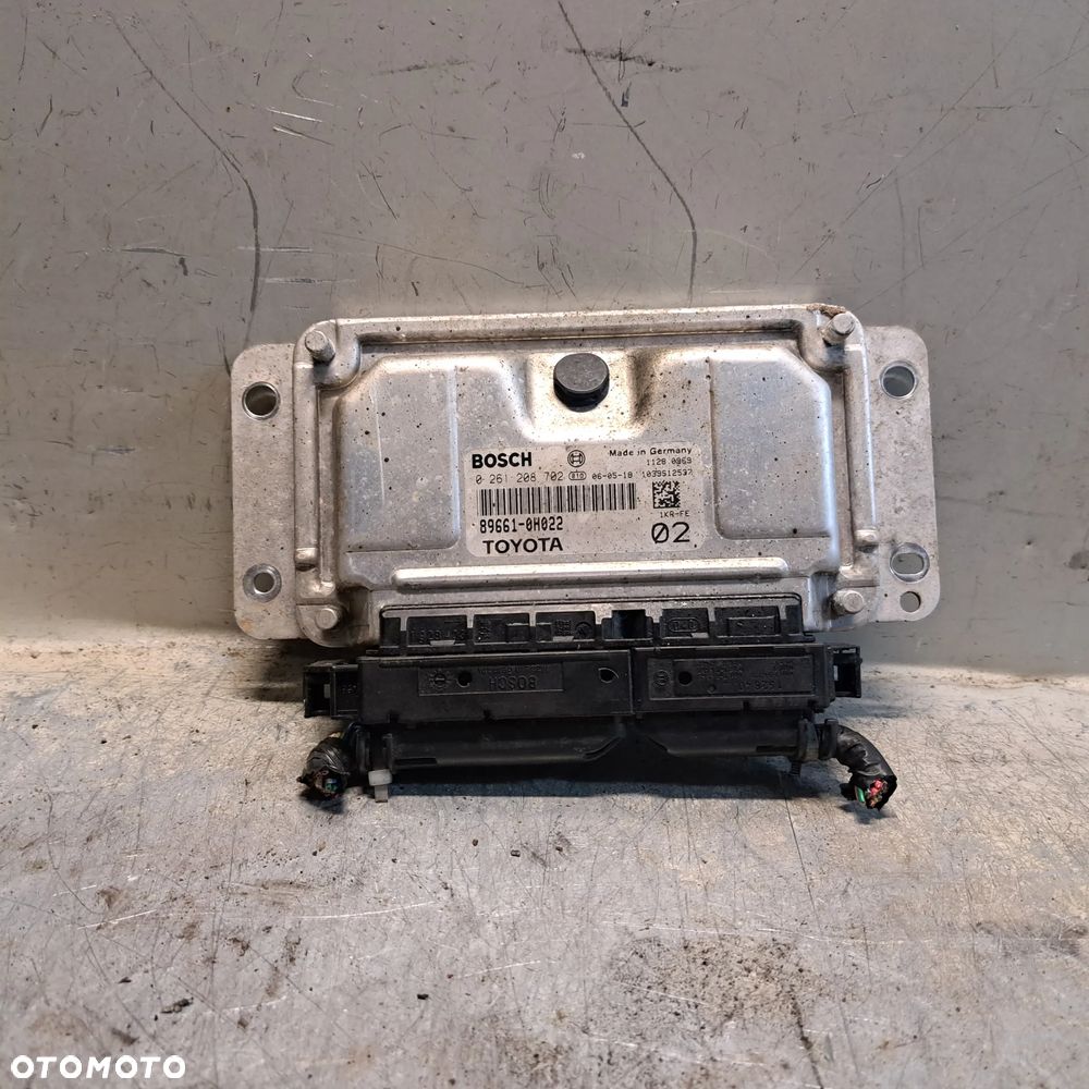 KOMPUTER SILNIKA STEROWNIK BOSCH 0261 208 702 TOYOTA 89661-0H022