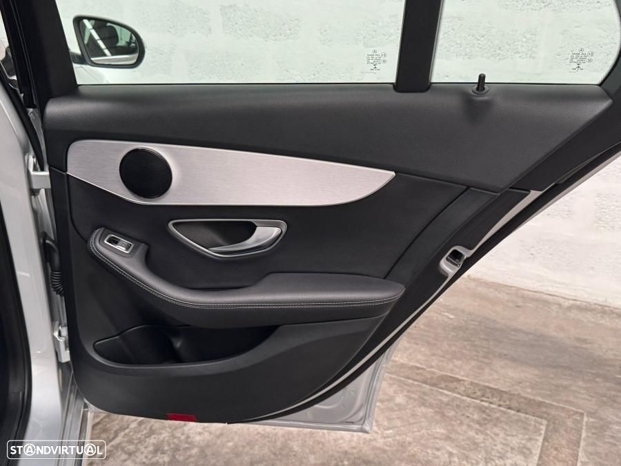 Mercedes-Benz C 220 d Avantgarde - 51