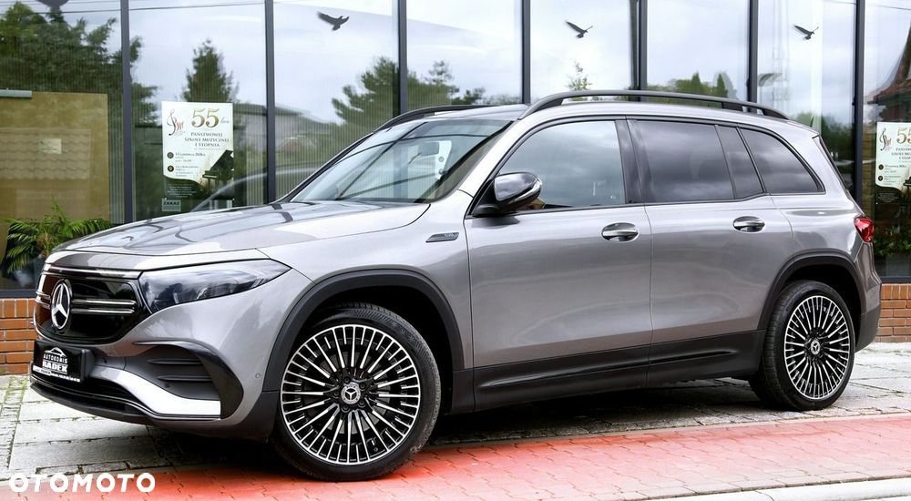 Mercedes-Benz EQB - 5