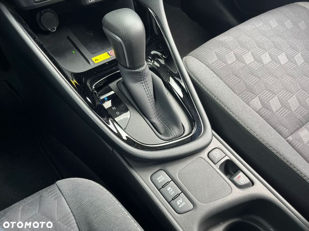 Toyota Yaris Hybrid 1.5 Style - 21