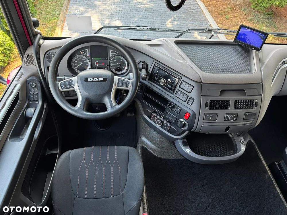 DAF XF 450/6X2/HDS HIAB FASSI F195AS/CAŁY NA PODUCHACH/CHWYTAK PALETOWY Z ROTATOREM/UDZWIG 1600 KG NA 11M/ Z NIEMIEC - 33