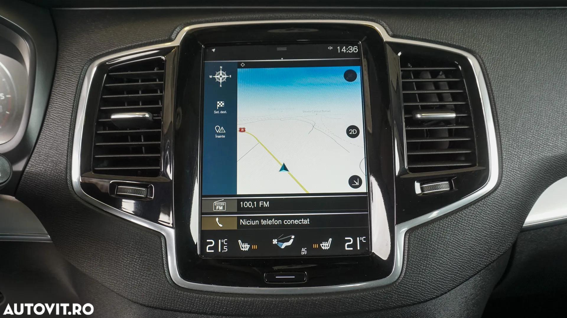 Volvo XC 90 D5 AWD Geartronic RDesign - 11