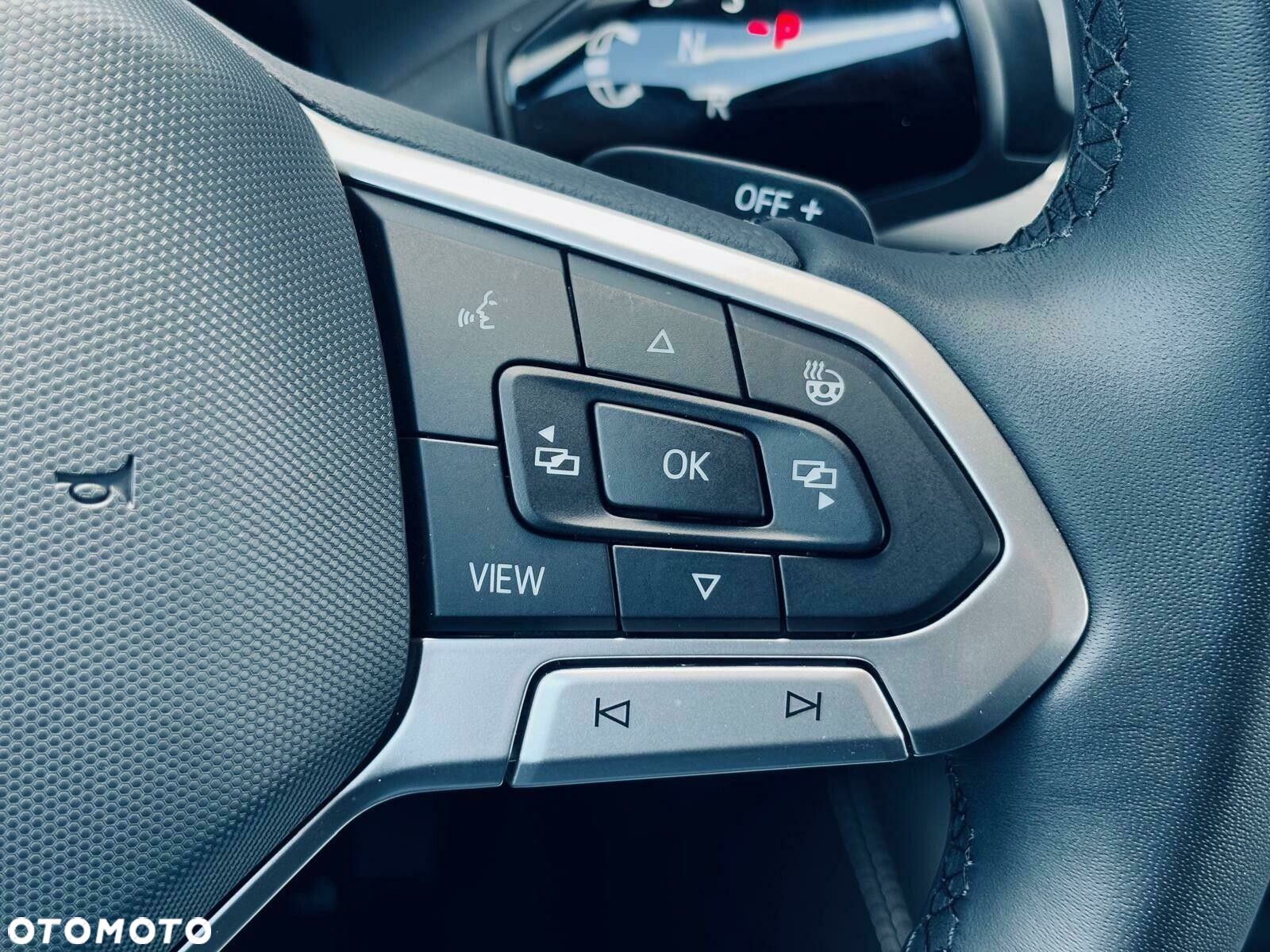 Volkswagen Tiguan - 26
