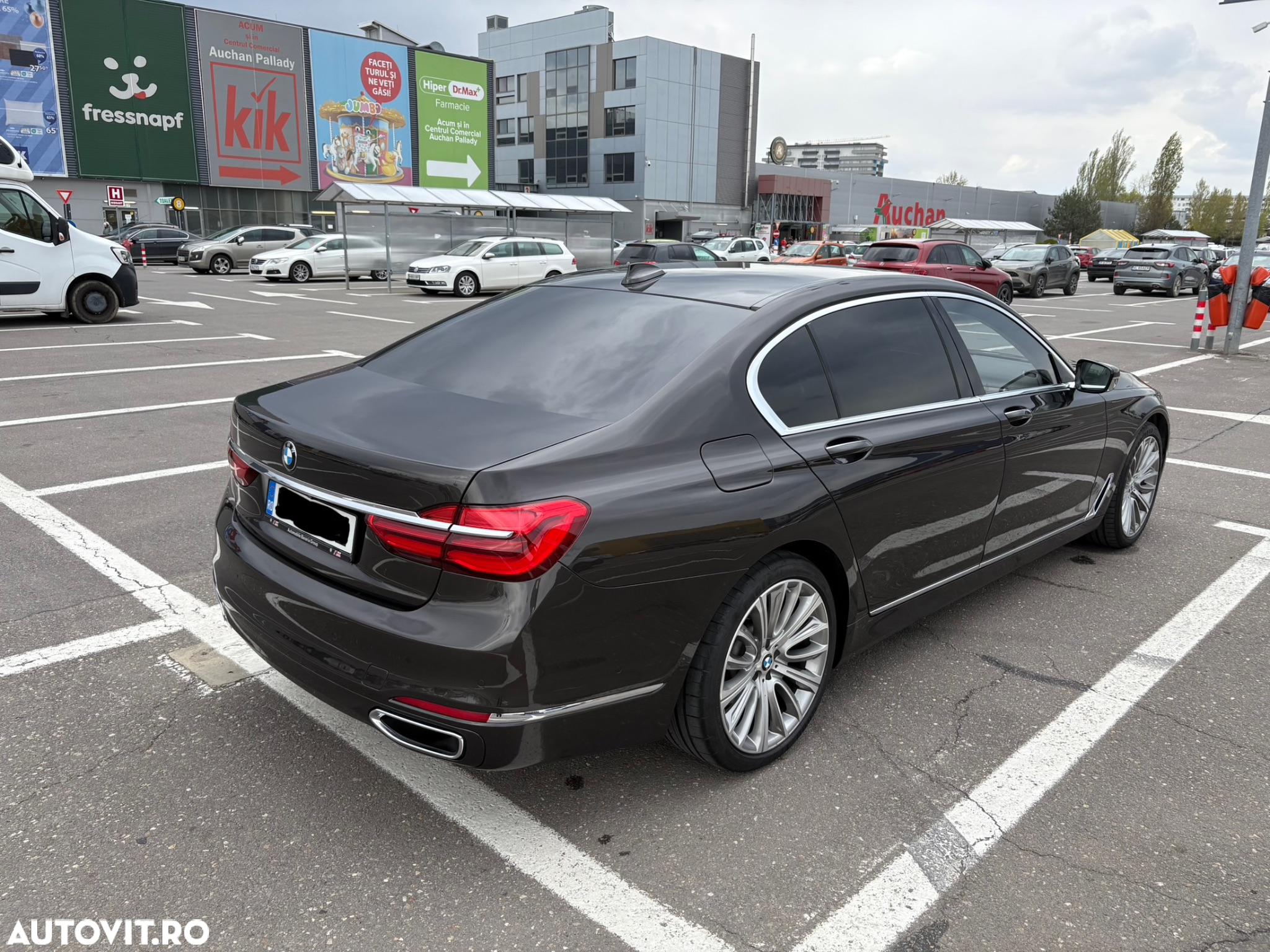BMW Seria 7 740Ld xDrive - 8