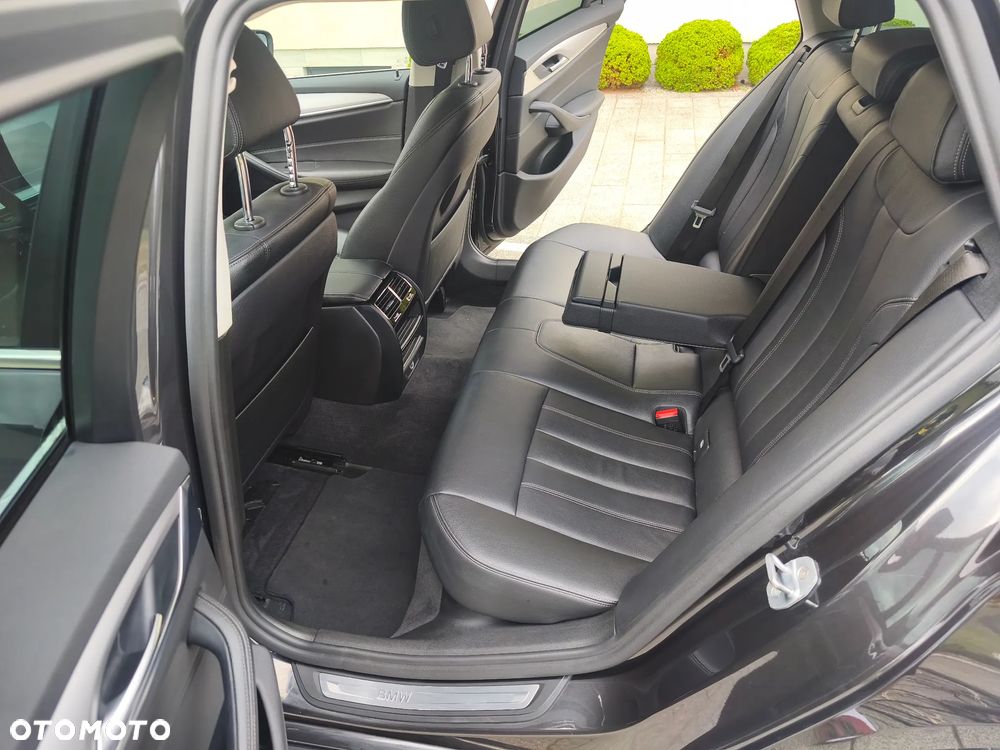 BMW Seria 5 520d Modern Line - 18