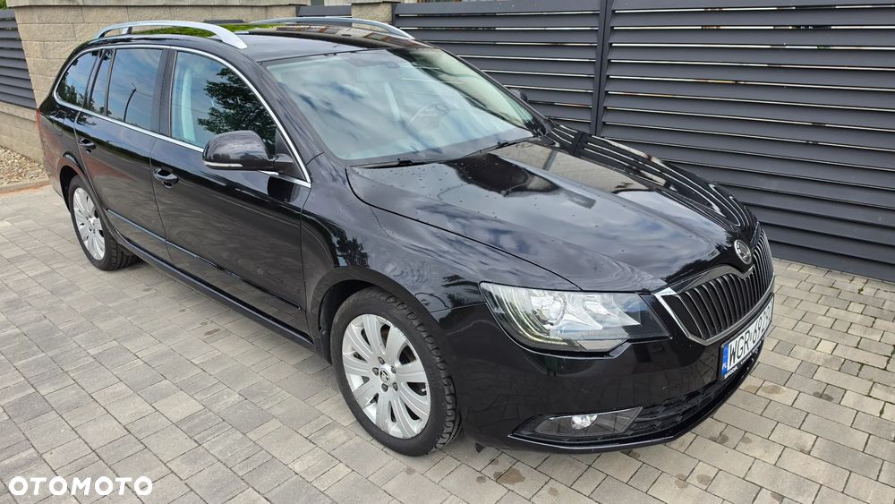 Skoda Superb 2.0 TDI Platinum Outdoor DSG - 1