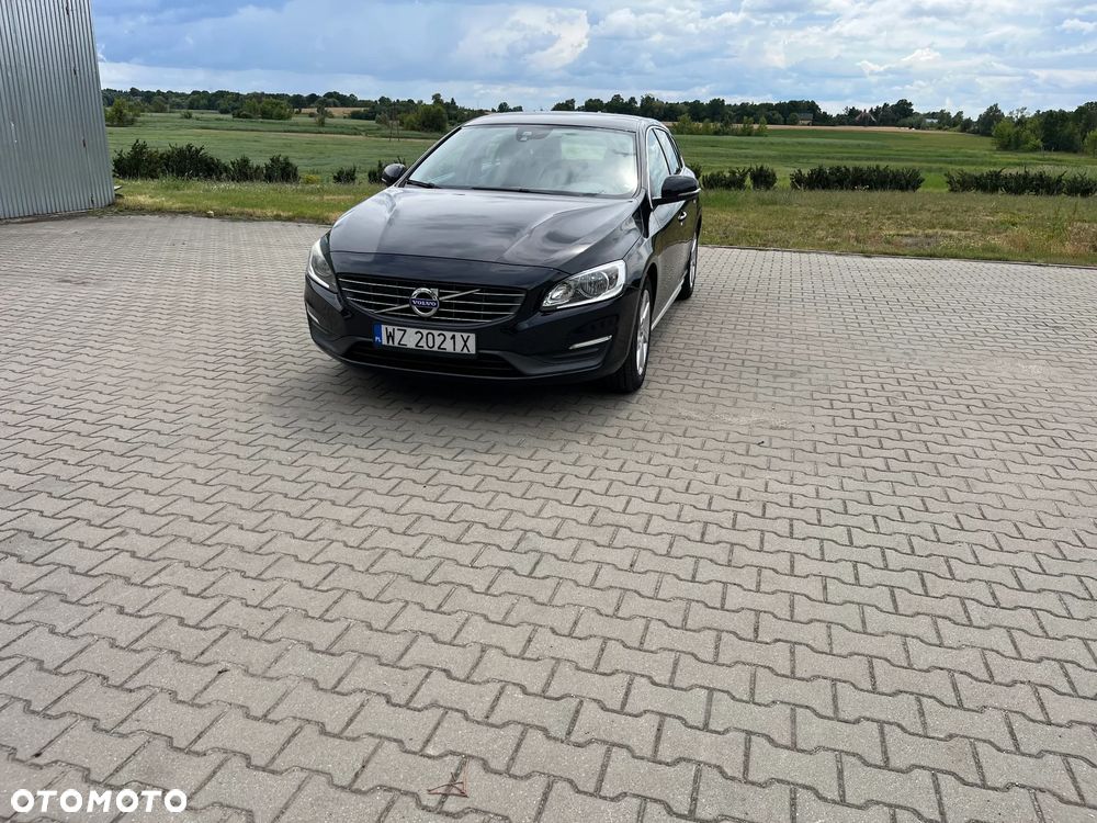 Volvo V60 D2 - 1