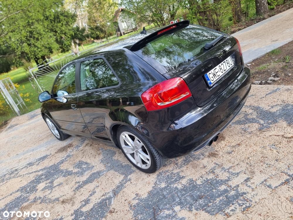 Audi A3 3-drzwiowe 1.8 TFSI Ambition - 2