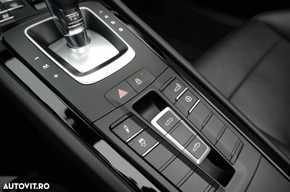 Porsche Boxster 718 T PDK - 23