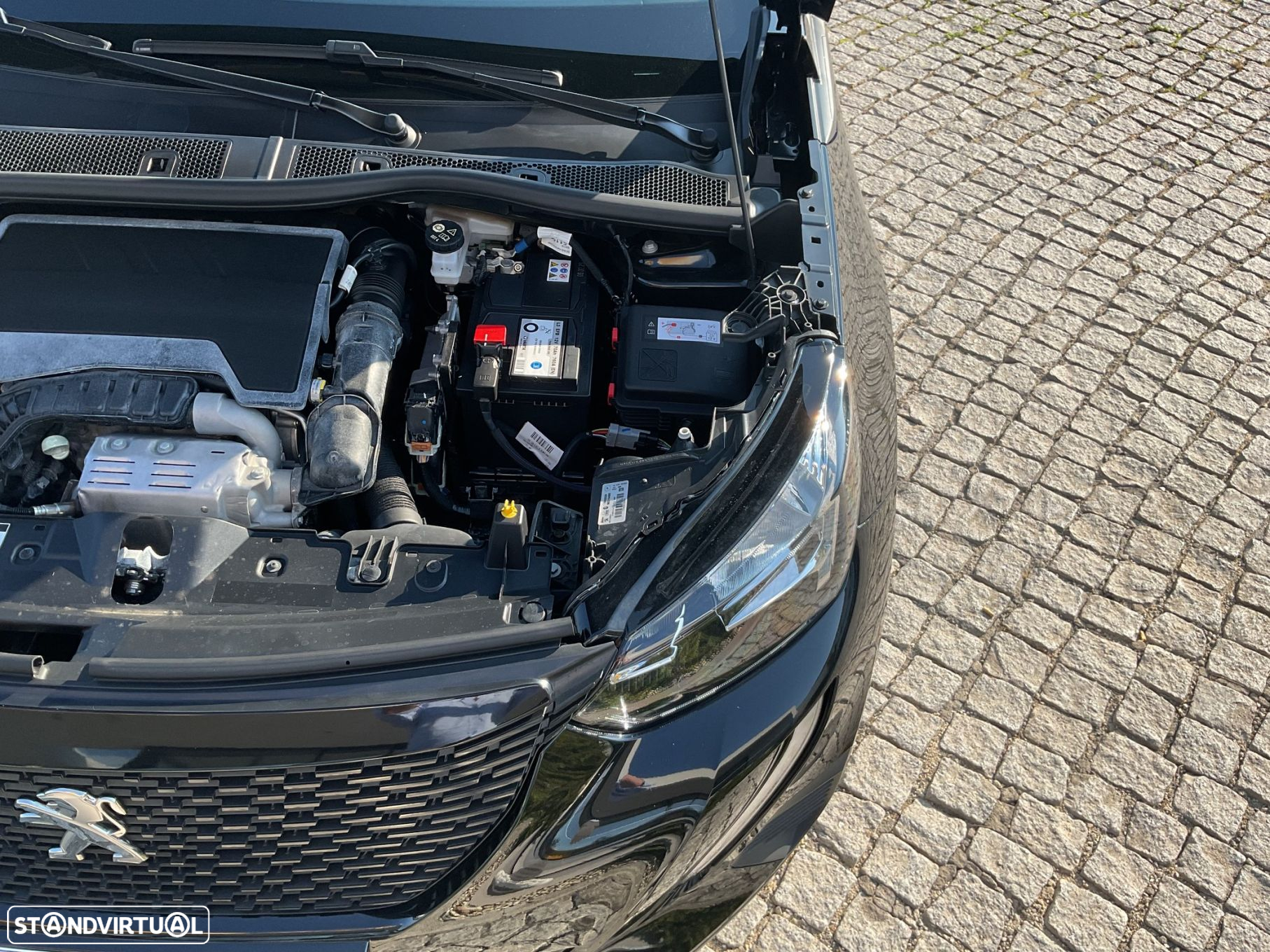 Peugeot 2008 1.2 PureTech Active Pack - 39