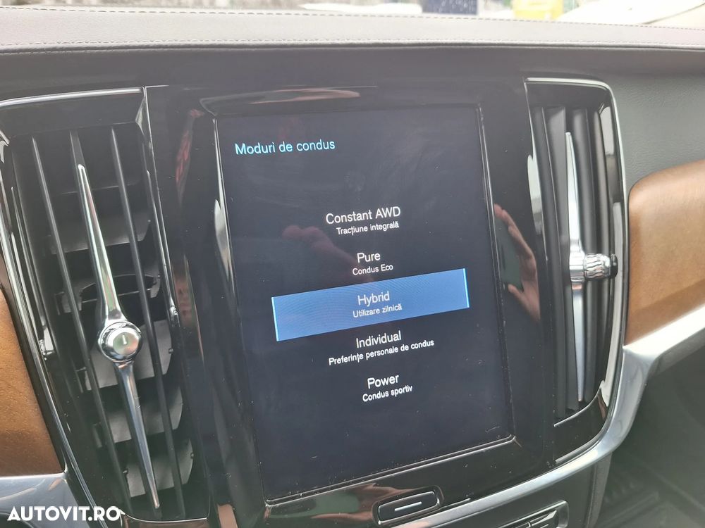 Volvo S90 T8 Recharge AWD Geartronic Inscription - 33