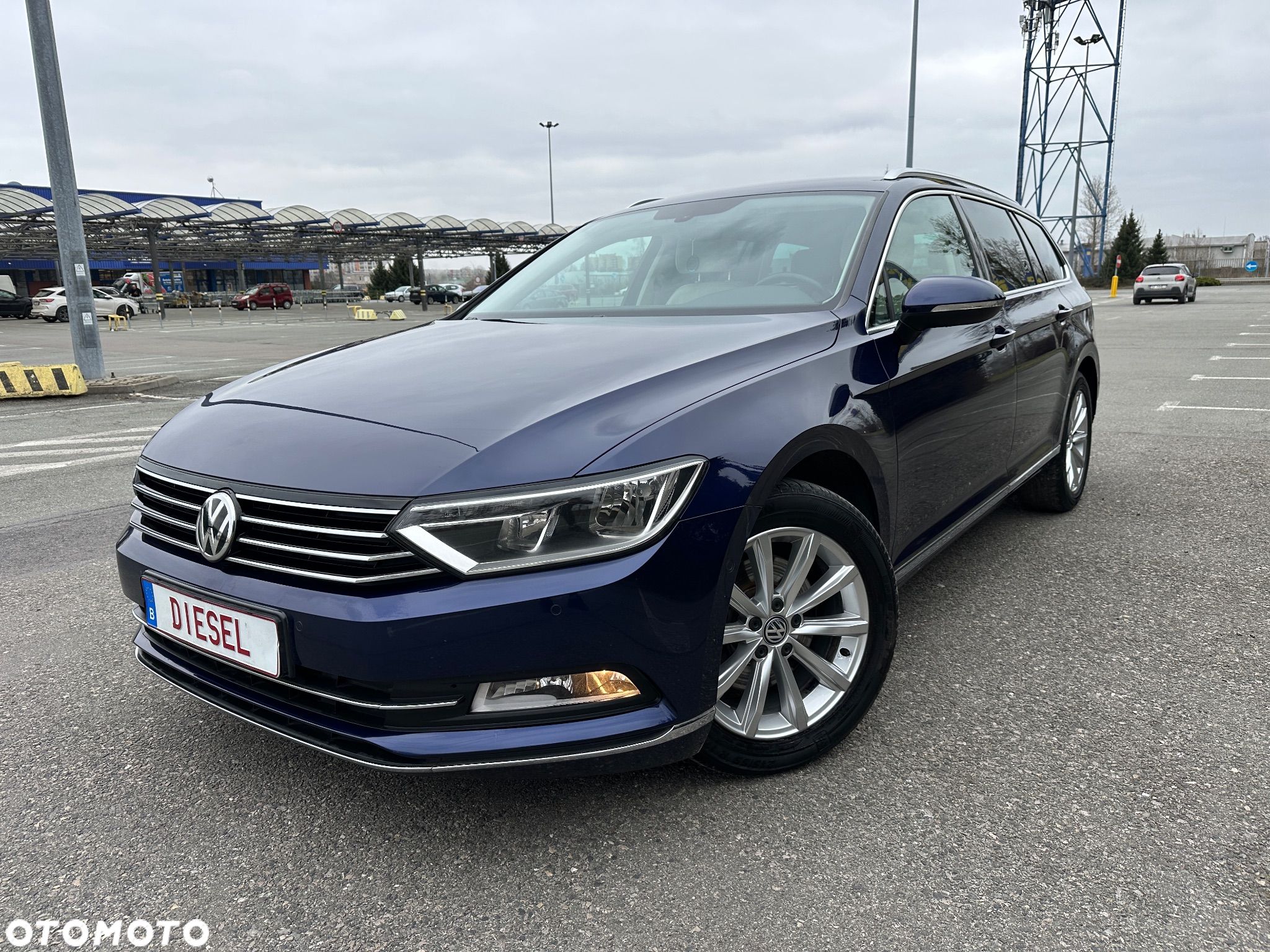 Volkswagen Passat Variant 1.6 TDI (BlueMotion Technology) Trendline - 1