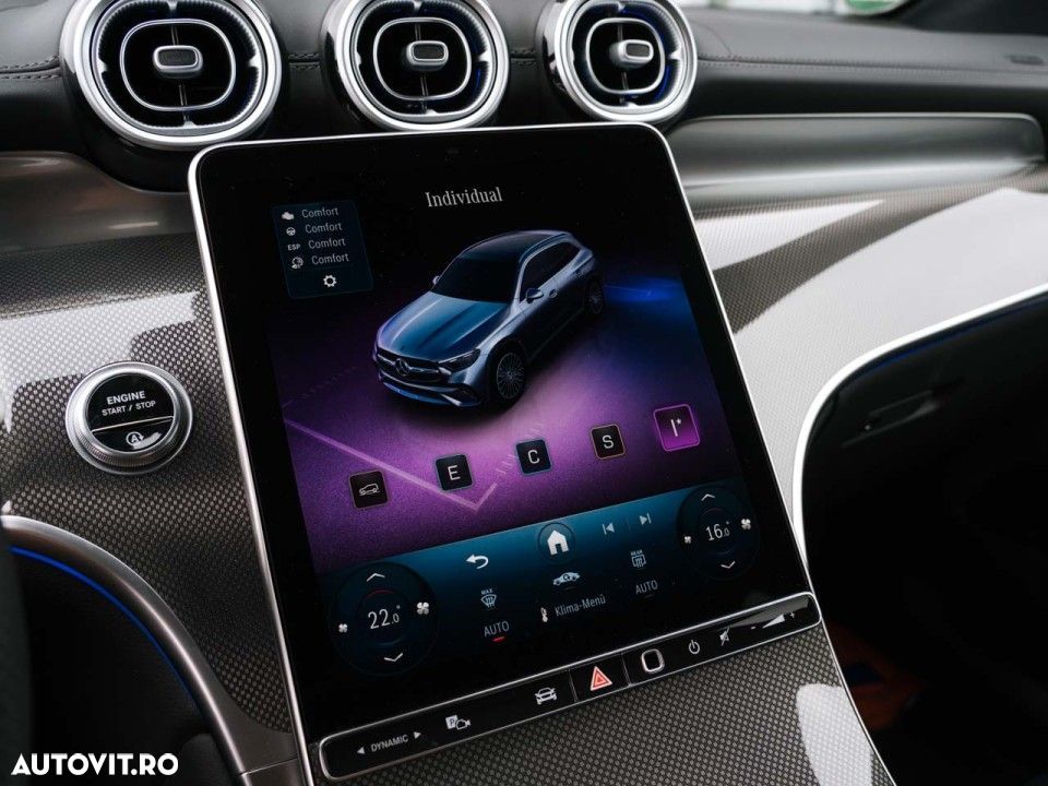 Mercedes-Benz GLC - 30