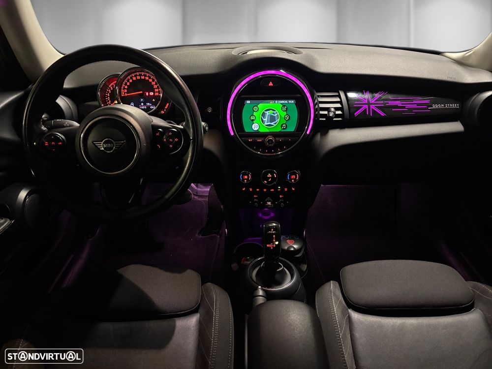 MINI 3 Portas Cooper Auto - 13