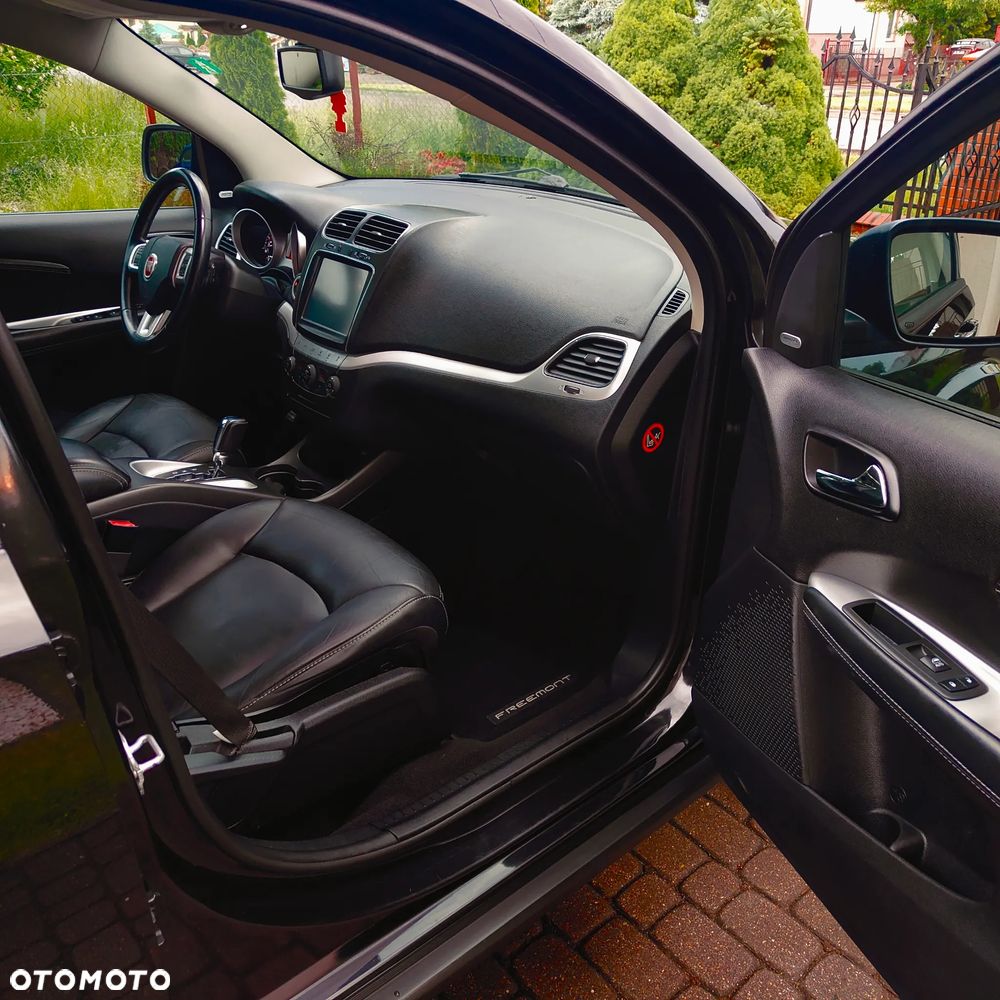 Fiat Freemont 2.0 Multijet Black Code AWD - 19