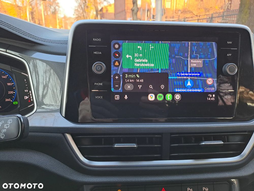 Volkswagen T-Roc 1.5 TSI Style DSG - 20