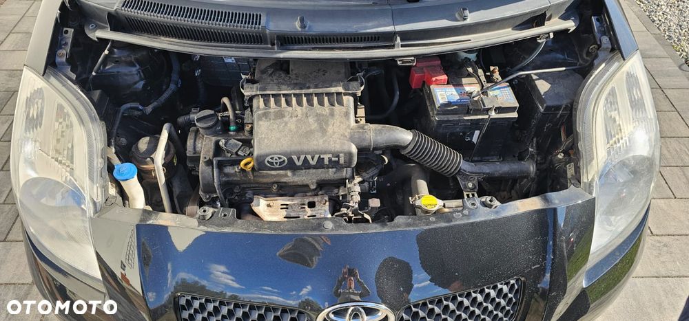 Toyota Yaris 1.3 VVT-i Luna - 8