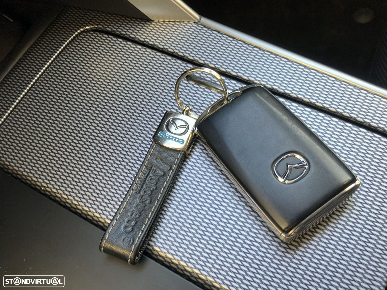 Mazda CX-60 - 24