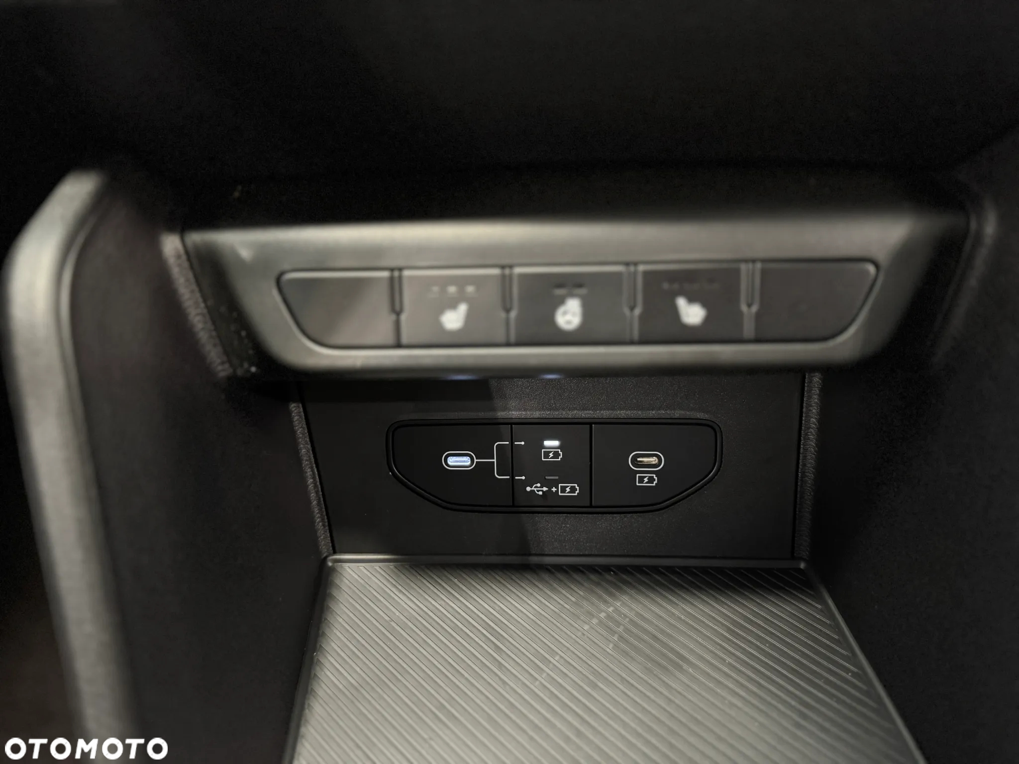 Kia Sportage - 16