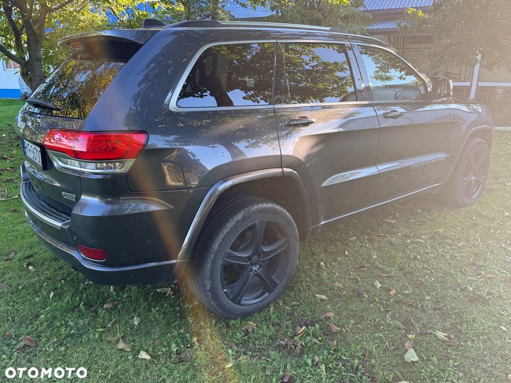 Jeep Grand Cherokee 5.7 V8 Overland - 12