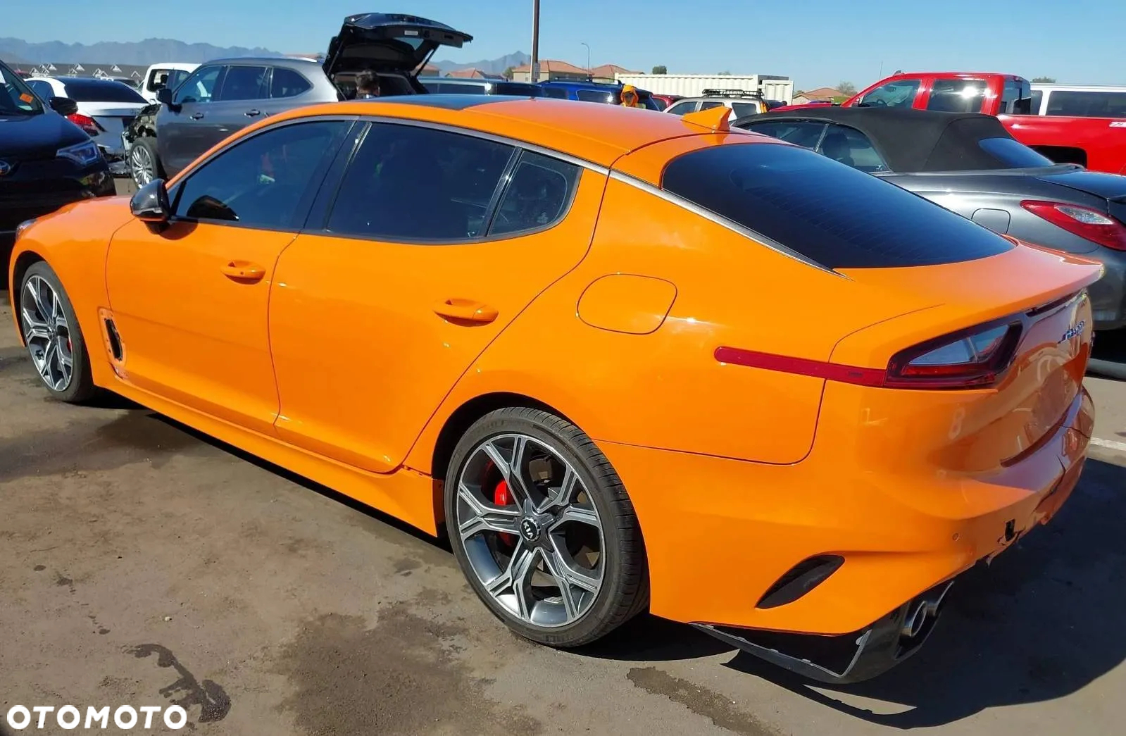 Kia Stinger - 5