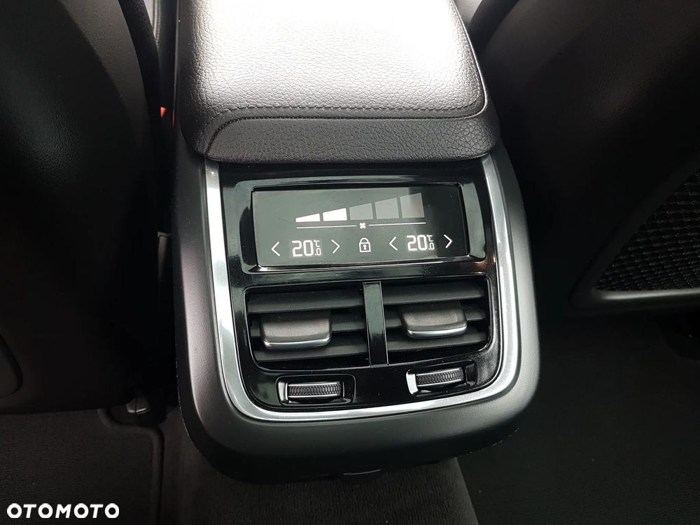 Volvo V60 B4 D Geartronic Inscription - 17