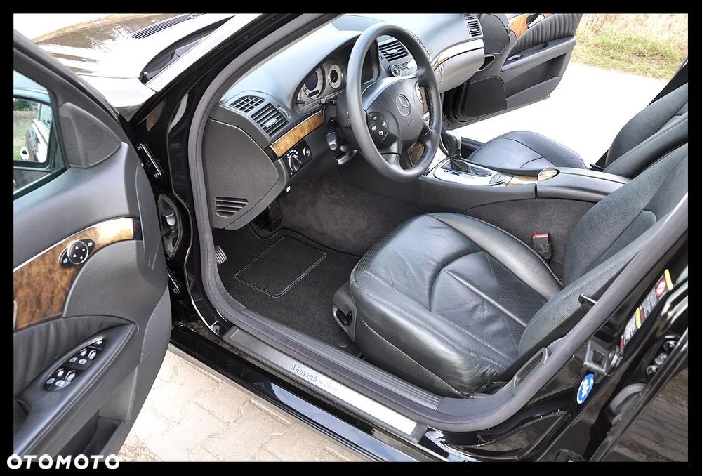Mercedes-Benz Klasa E 320 CDI Avantgarde - 23