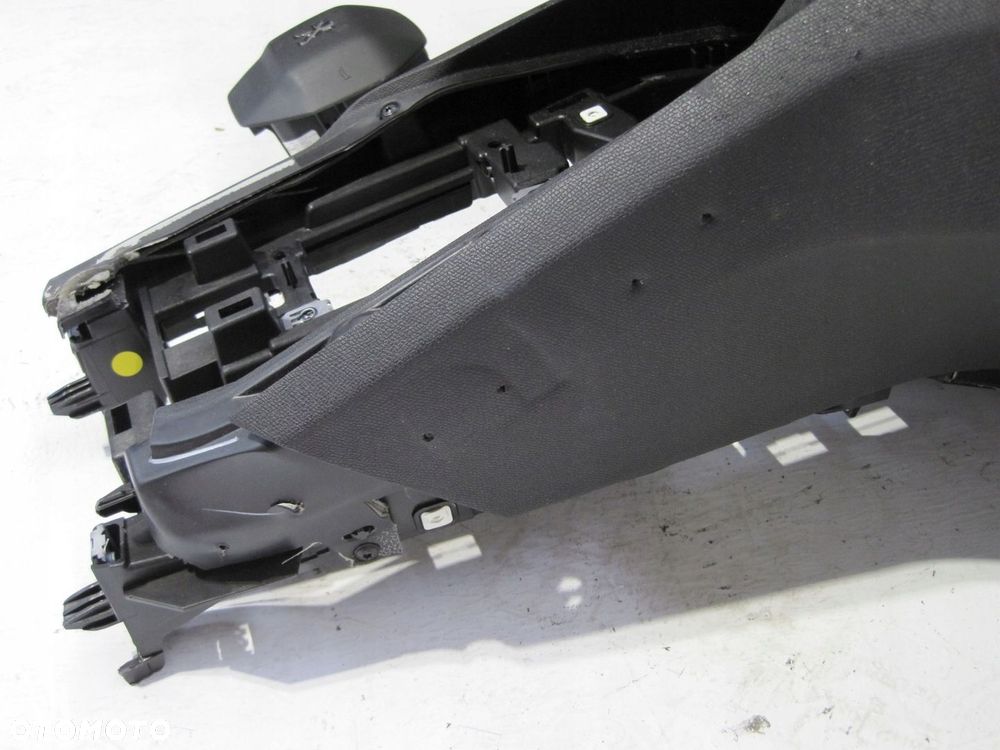 Konsola deska PEUGEOT 3008 II GT USZK - 5