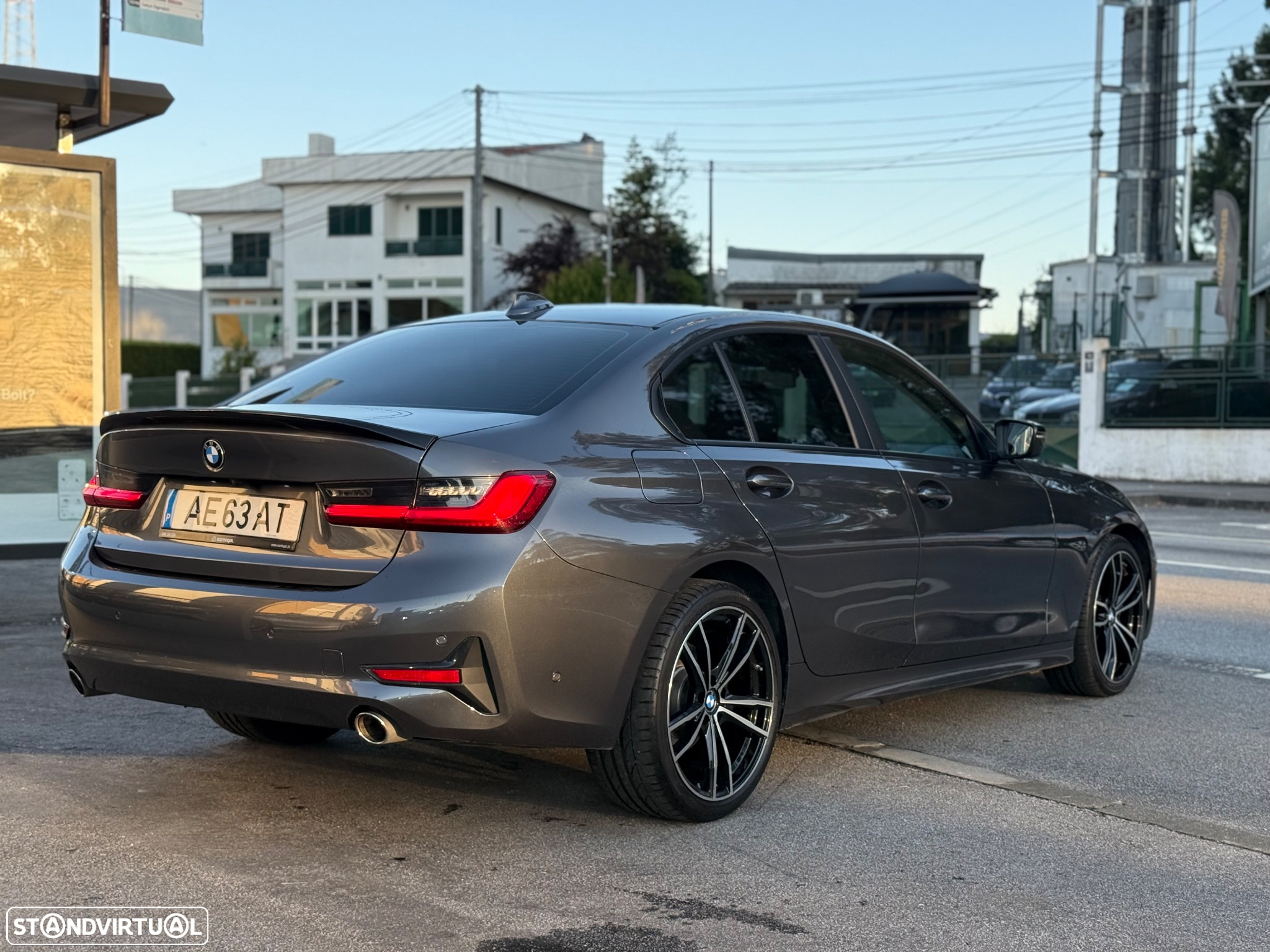 BMW 318 d Line Sport Auto - 23