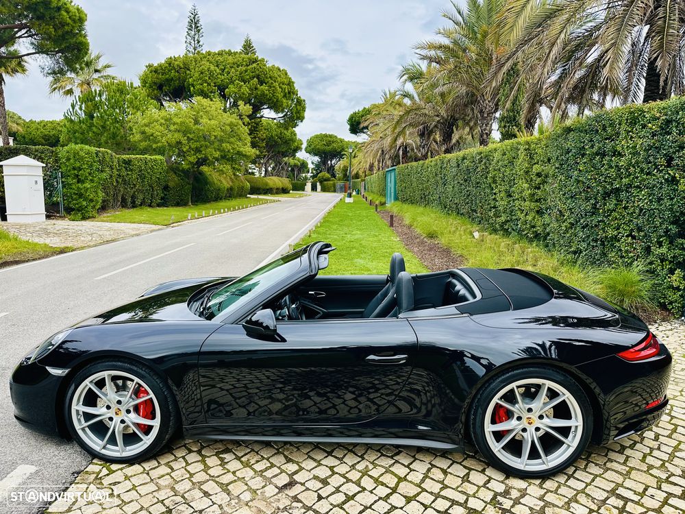 Porsche 911 Série F - 30