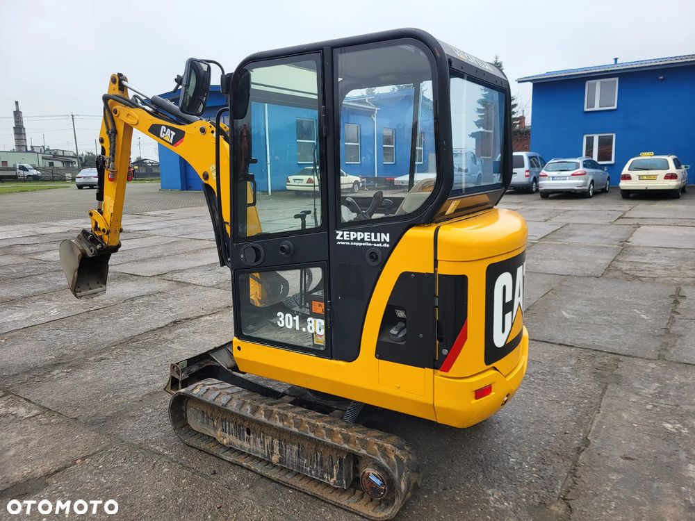 Caterpillar 301.8 c spr z Niemiec