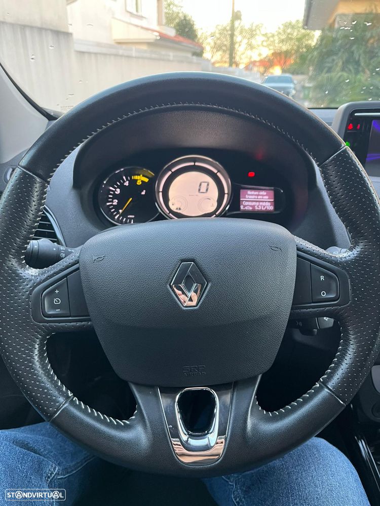Renault Mégane 1.6 dCi Bose Edition - 14