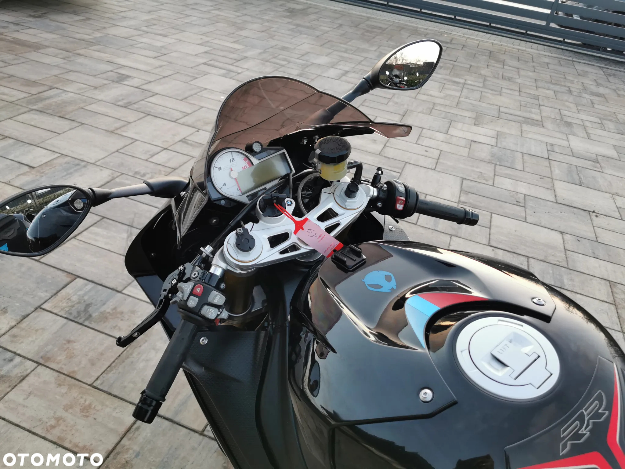 BMW S - 28