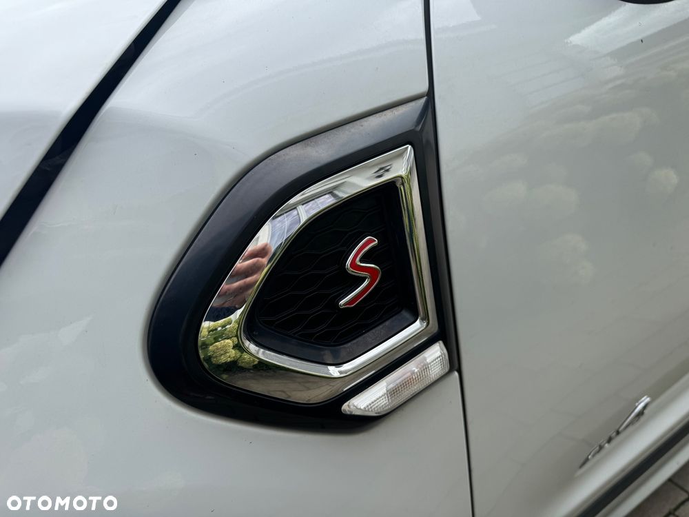 MINI Countryman S ALL4 Classic Trim - 7