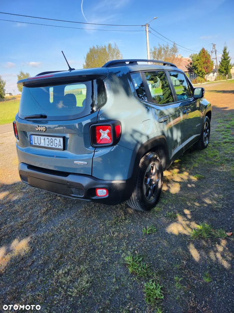 Jeep Renegade - 12