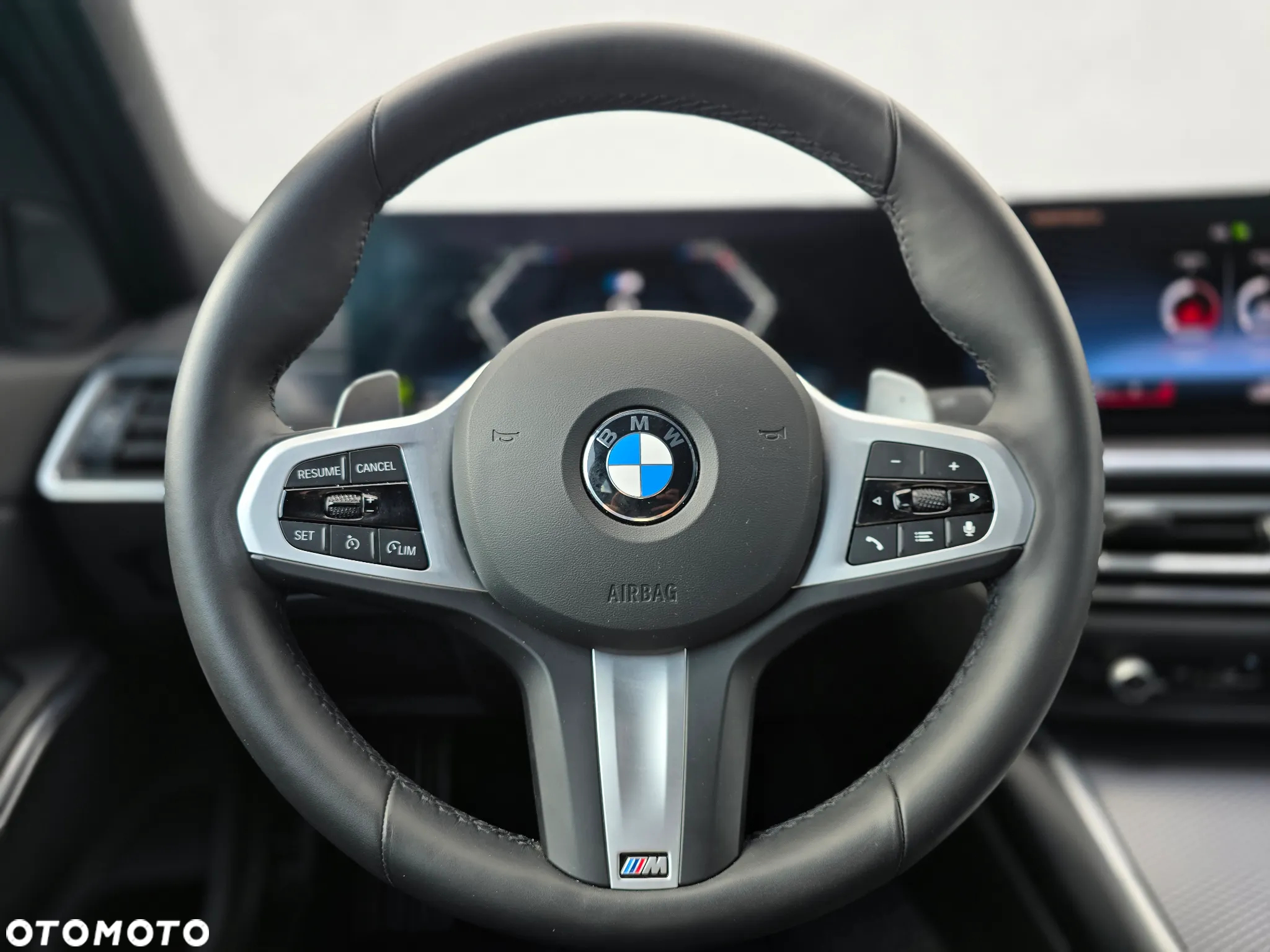 BMW Seria 3 318i - 14