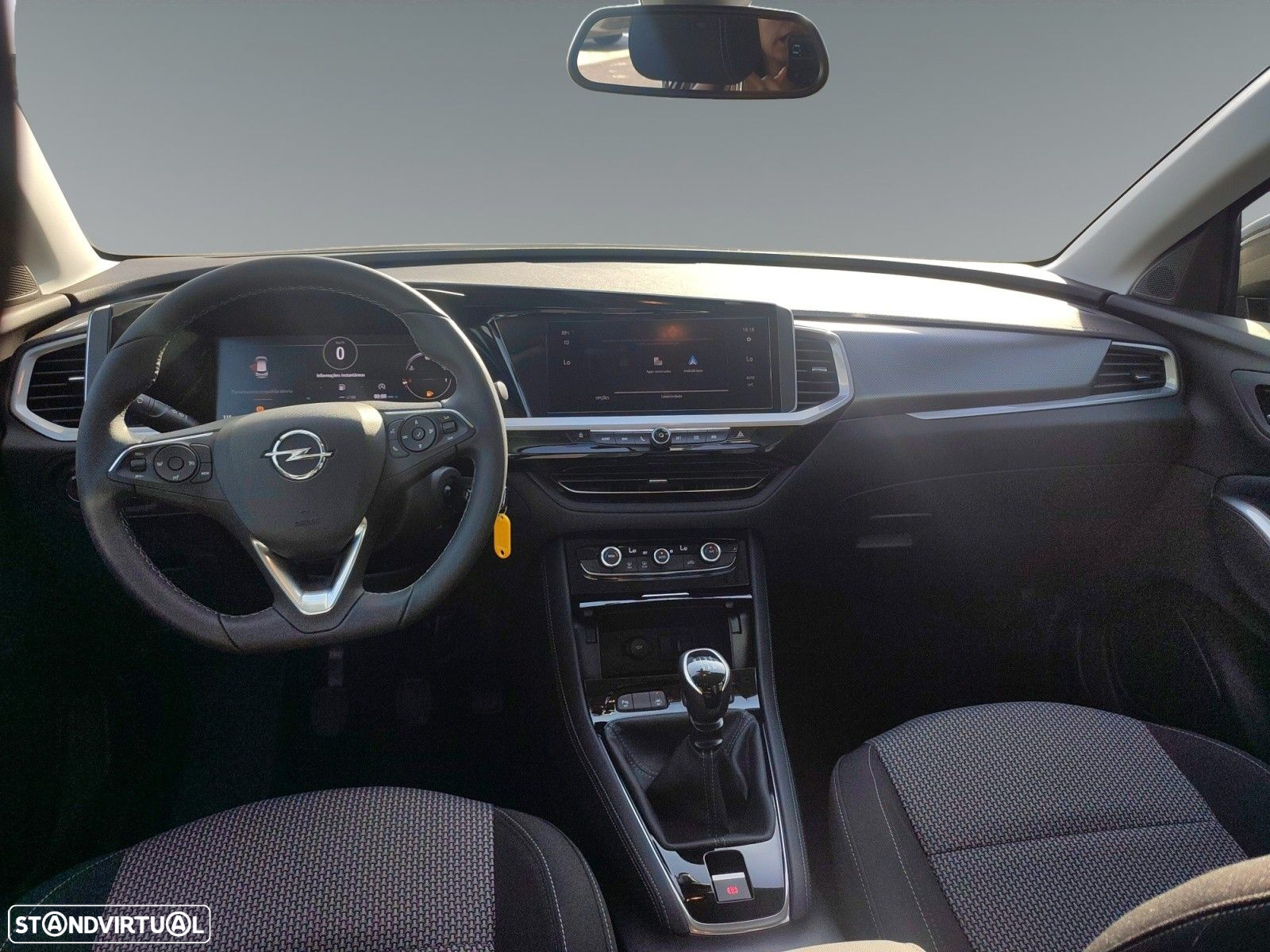 Opel Grandland 1.2 T Design & Tech - 9