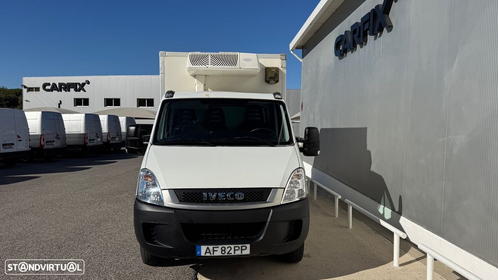 Iveco Daily 2.3 35C13 C/ Frio C/ Plat Elevatoria - 6