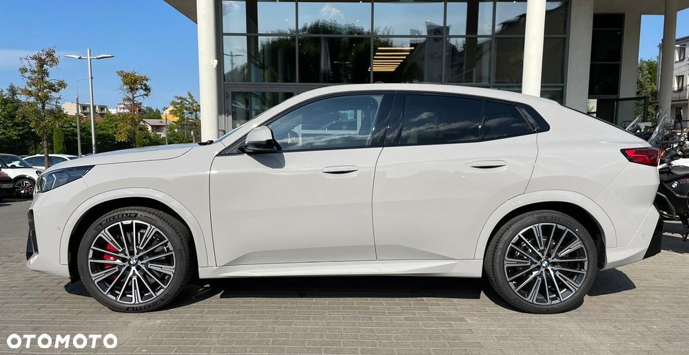 BMW X2 - 6