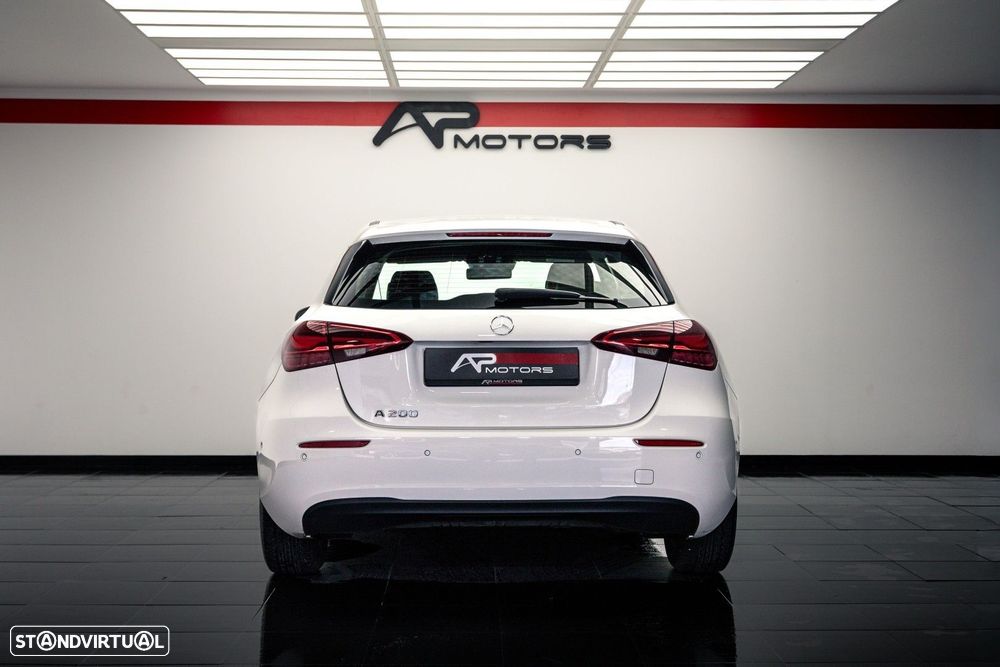 Mercedes-Benz A 200 Standard - 11