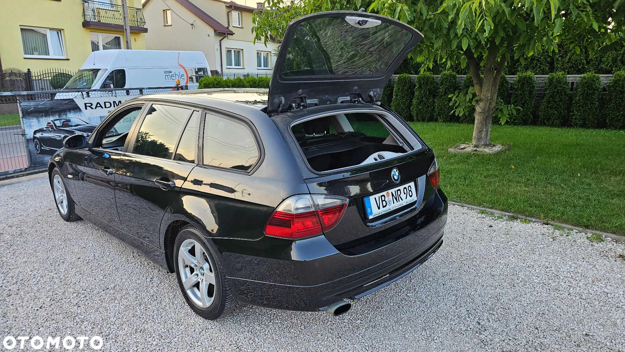 BMW Seria 3 318i - 28