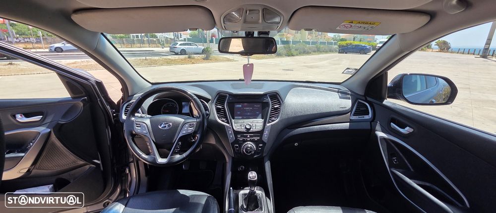 Hyundai Santa Fe 2.2 CRDi Comfort 7L - 18
