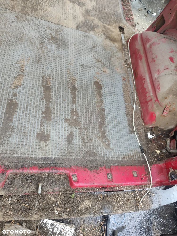 VW T4 WYKŁADZINA PODŁOGA GUMOWA - 2