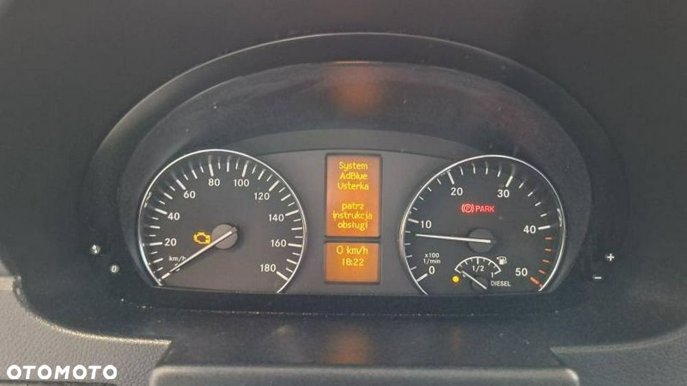 Mercedes-Benz Sprinter - 8